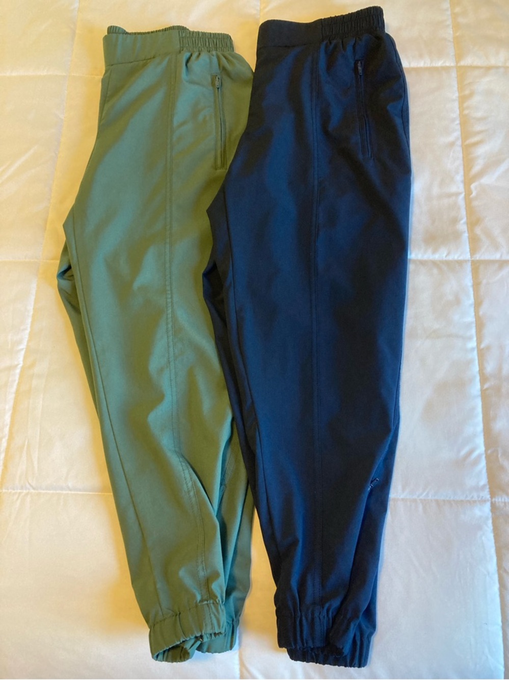 2 Old Navy capri athletic pants. Size small petite.